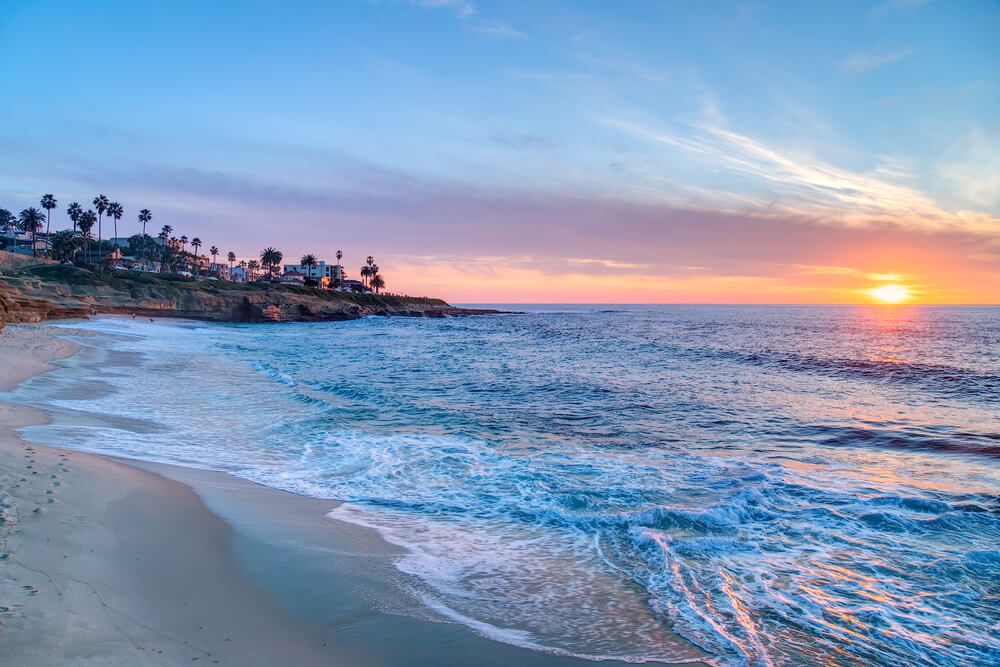 A beautiful sunset on the beach of San Diego