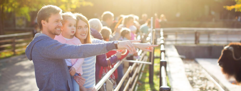 A family at the San Diego Zoo in winter