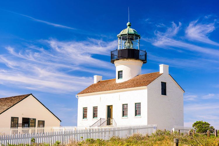 Picture of the old lighthouse at the Cabrillo National Monument in San Diego