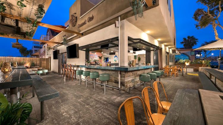Miss B's Coconut Club in Mission Beach