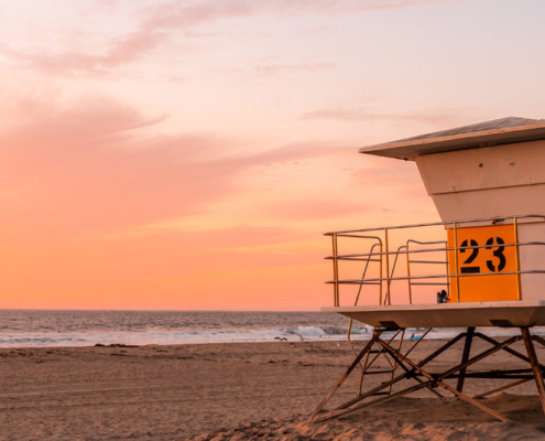 Family enjoying Thanksgiving dinner with ocean views in San Diego